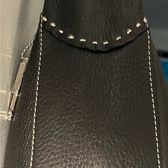 Fossil Black Jolie Leather Hobo Bag Approx. 15.5” x 10” x 4”EUC like new - Picture 7 of 11